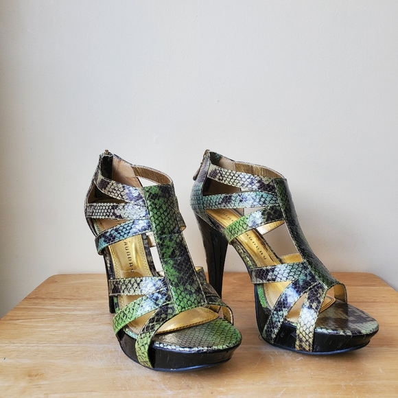 Chinese Laundry Snakeskin Heels - Picture 12 of 13